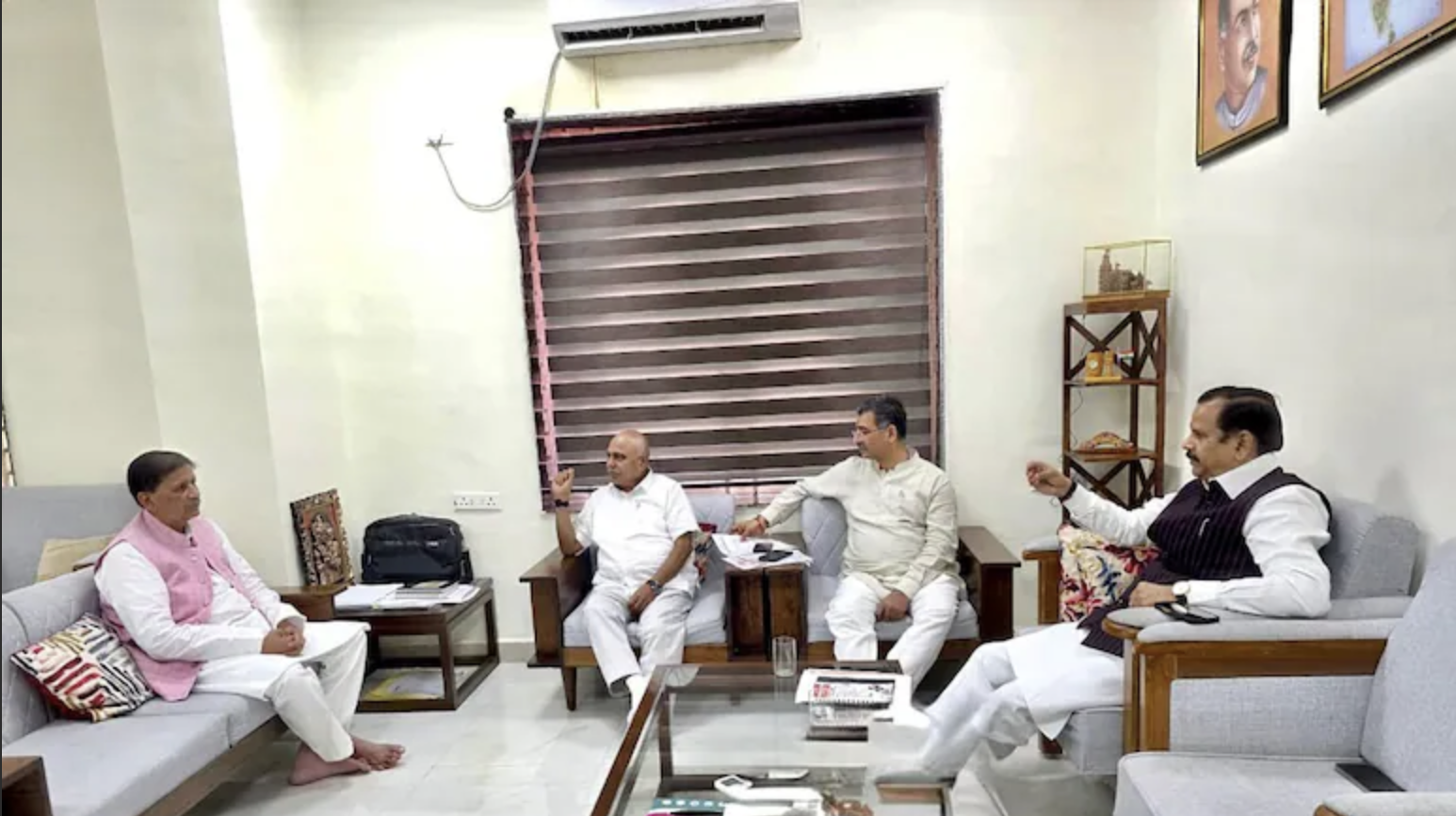 BJP MLA clash with Bhind Collector